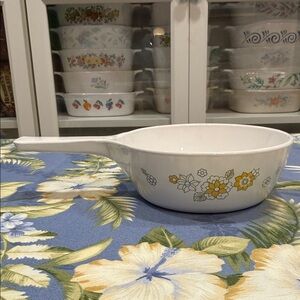 Corningware floral bouquet P-81-B